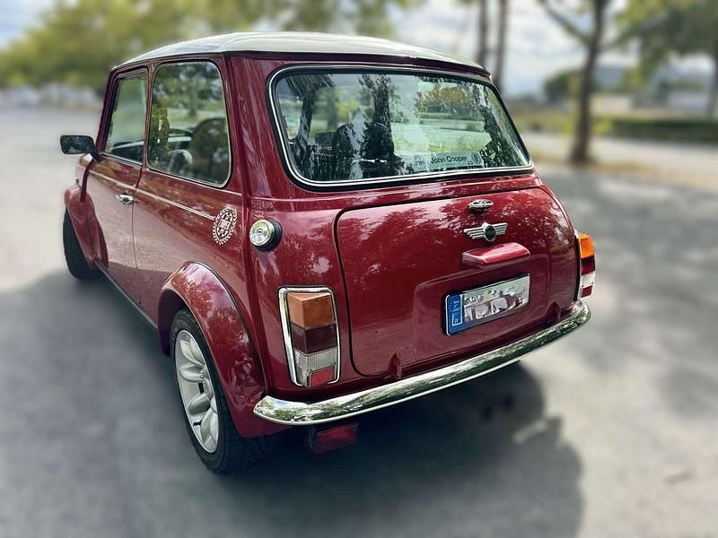 Second-hand Rover Mini 63 CP (46 kW) 2000 Roșu Coupe