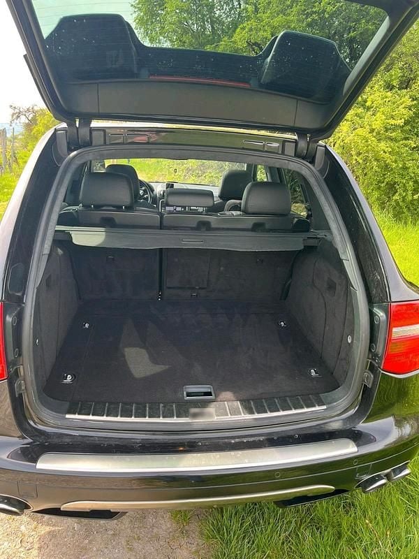 Gebraucht Porsche Cayenne 405 PS (297 kW) 2008 Schwarz SUV