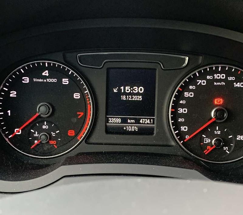 Gebraucht Audi Q3 Comfort 150 PS (110 kW) 2017 Schwarz SUV