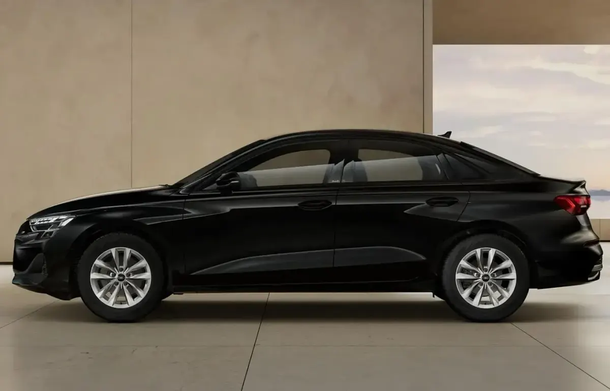 Neu Audi A3 Ambiente 116 PS (85 kW) 2026 Brillantschwarz Limousine