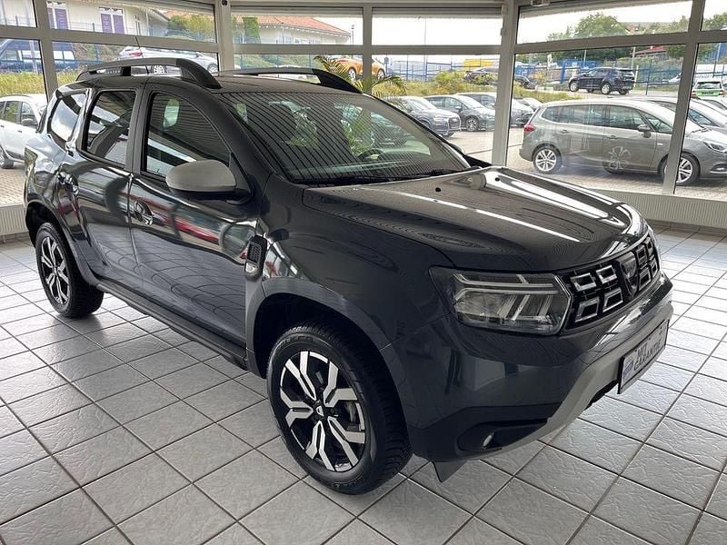 Gebraucht Dacia Duster Prestige 150 PS (110 kW) 2021 Grau SUV