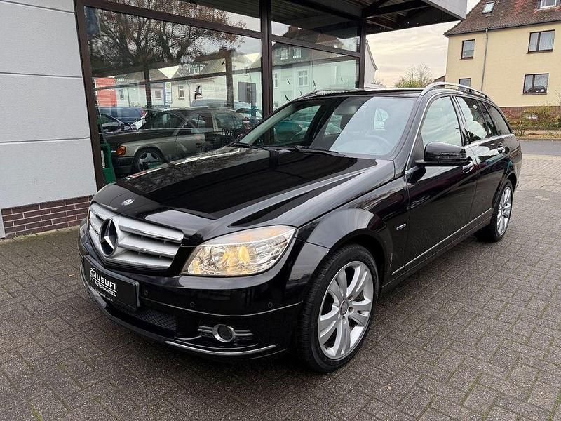 Schwarz Gebraucht 2010 Mercedes C220 Kombi | 5.900 € (Guter Preis) - Bild 1/4