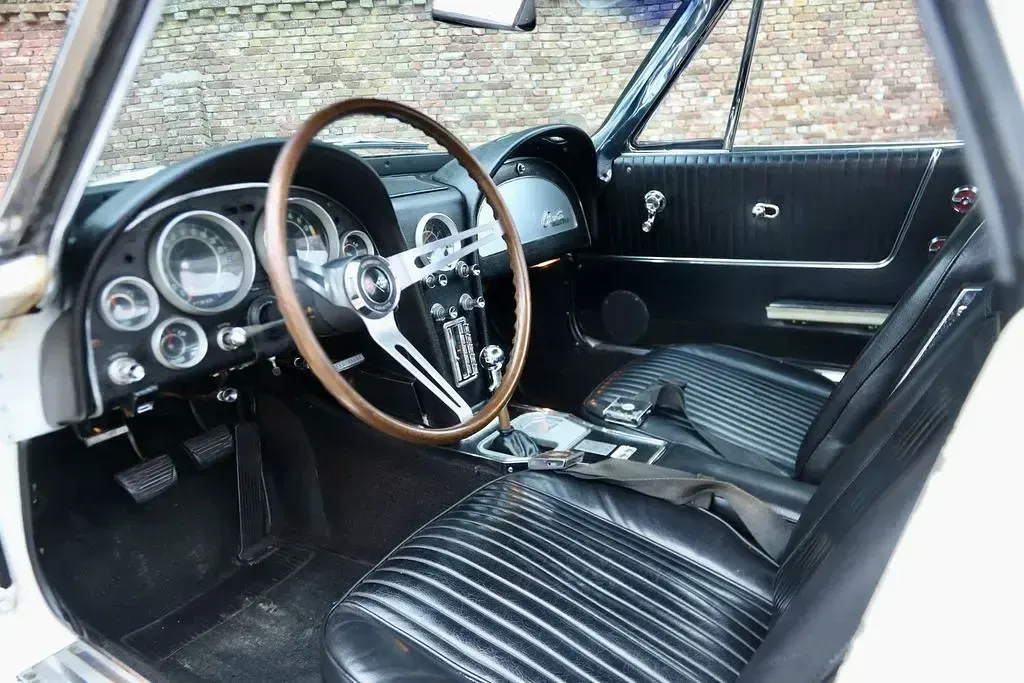 Używany Corvette Stingray 1964 Biały Kabriolet