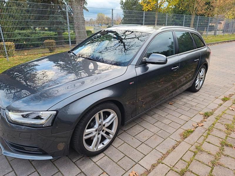 Gebraucht Audi A4 S-Line 177 PS (130 kW) 2015 Schwarz Kombi