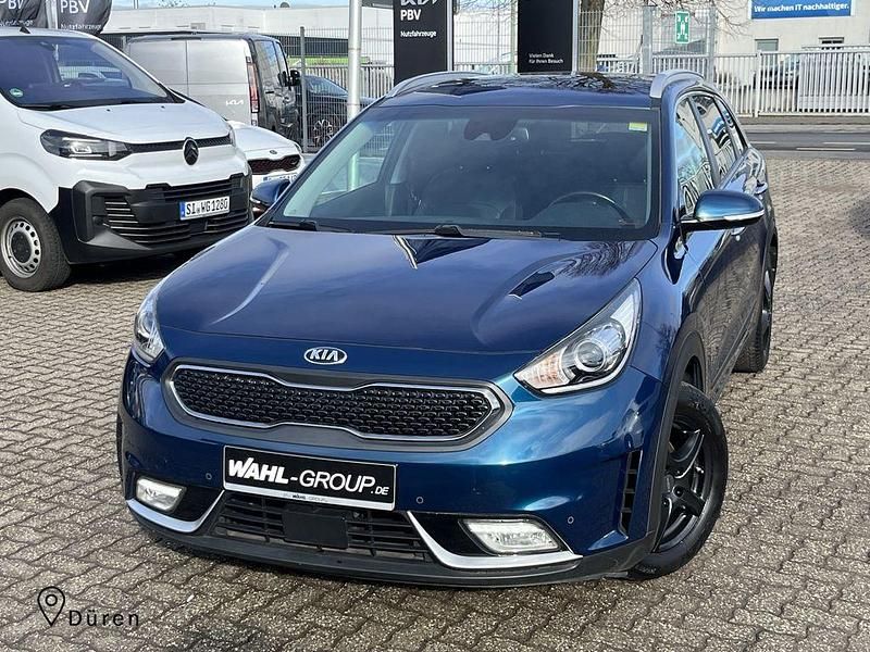 Gebraucht Kia Niro Spirit 105 PS (77 kW) 2018 Blau SUV