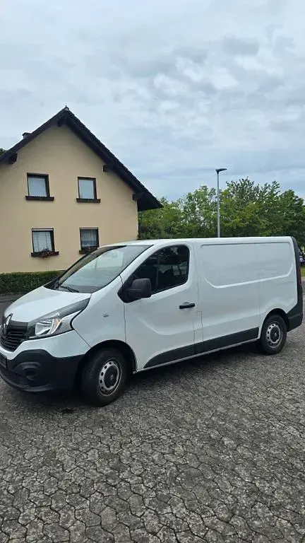 Gebraucht Renault Trafic 95 PS (69 kW) 2018 Van / Kleinbus