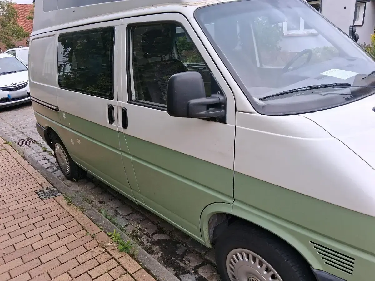 Gebraucht VW T4 68 PS (50 kW) 2000 Andere farben Van