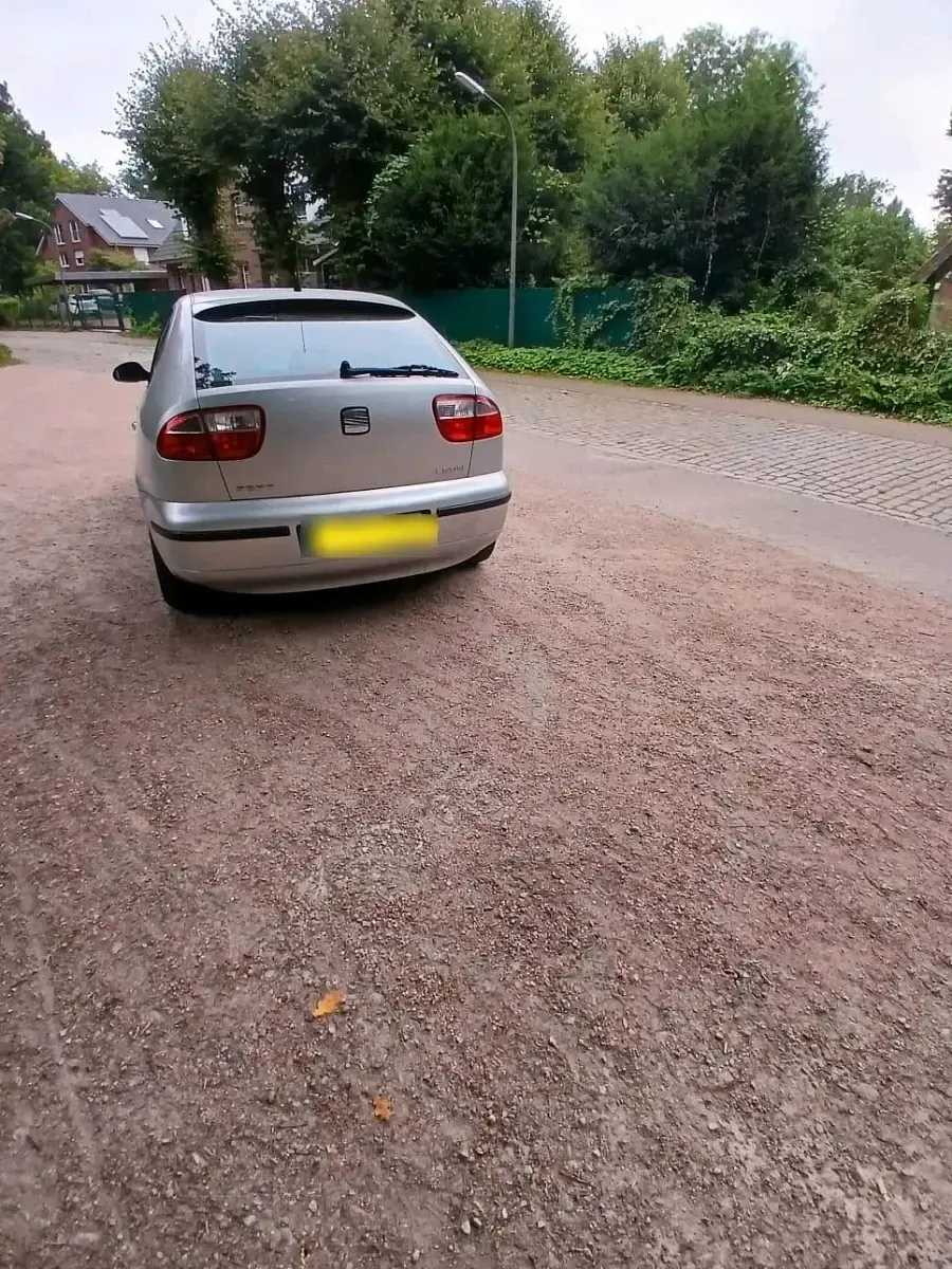 Gebraucht Seat Leon 105 PS (77 kW) 2004 Silber Kleinwagen
