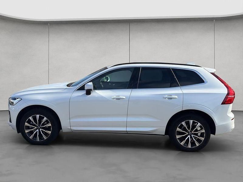 Gebraucht Volvo XC60 Core 250 PS (183 kW) 2024 Weiß SUV
