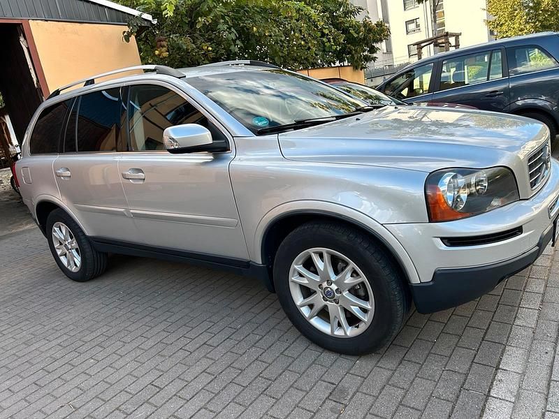 Grau Gebraucht 2010 Volvo XC90 SUV | 9.700 € (Fairer Preis) - Bild 1/4