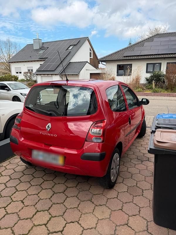 Gebraucht Renault Twingo 58 PS (42 kW) 2009 Rot Kleinwagen