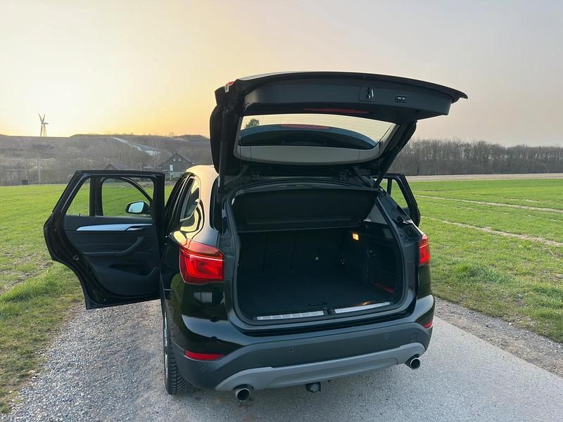 Gebraucht BMW X1 Performance 190 PS (139 kW) 2015 Schwarz SUV