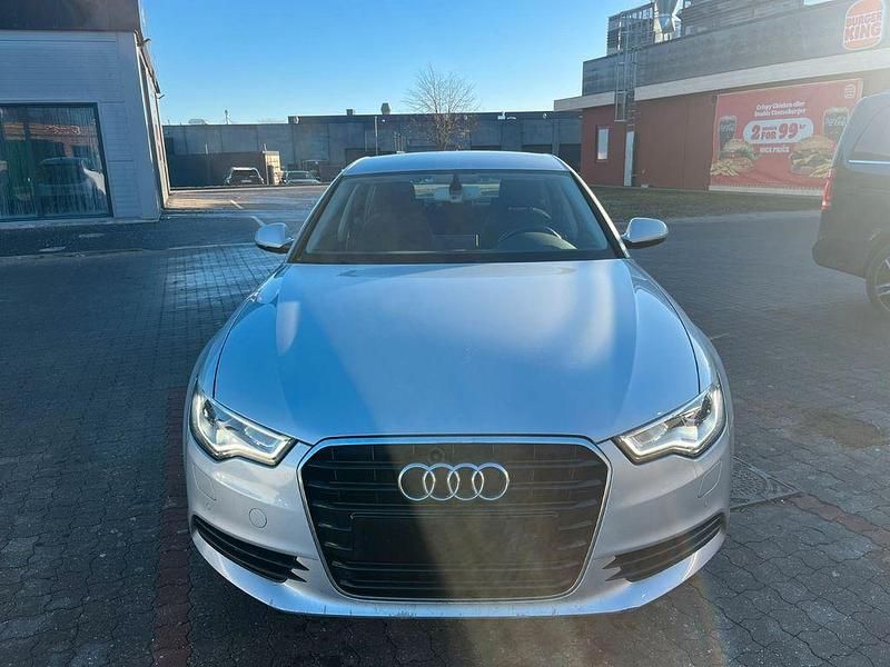 Gebraucht Audi A6 Sport 204 PS (150 kW) 2013 Silber Limousine