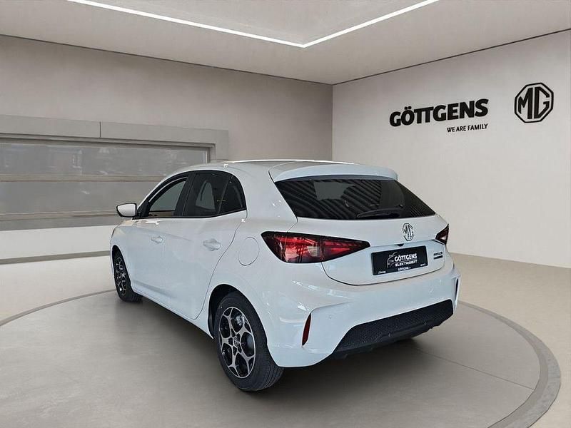 Neu MG MG3 194 PS (142 kW) 2025 Dover white Kleinwagen
