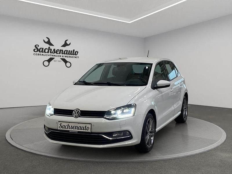 Weiß Gebraucht 2016 VW Polo Comfortline Limousine | 9.500 € (Fairer Preis) - Bild 1/4