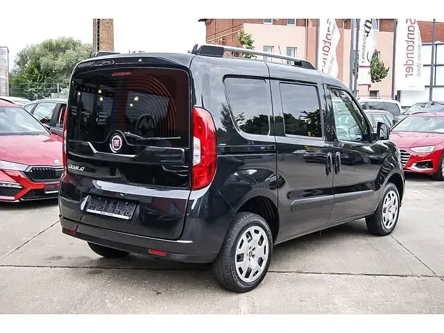 Gebraucht Fiat Doblò 120 PS (88 kW) 2019 Van / Kleinbus