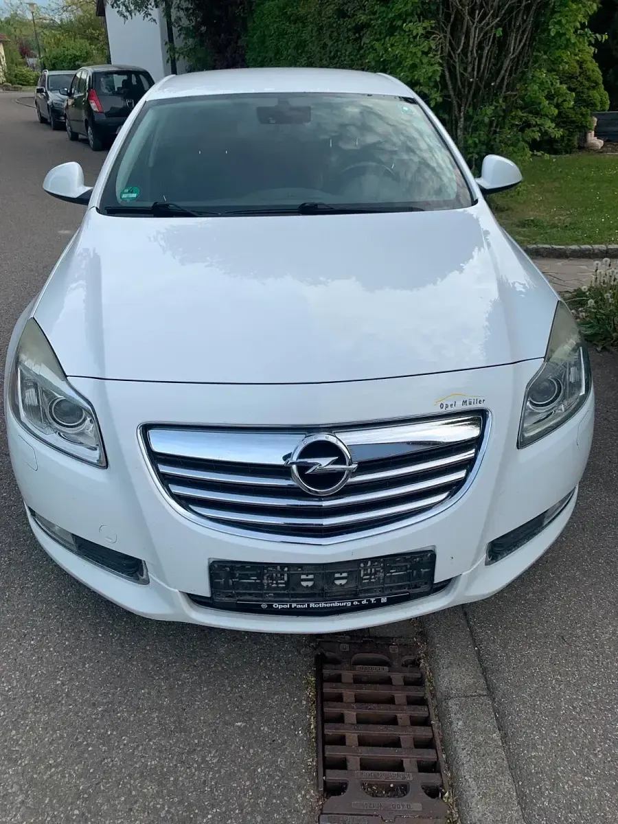 Gebraucht Opel Insignia OPC 160 PS (117 kW) 2010 Weiß Limousine