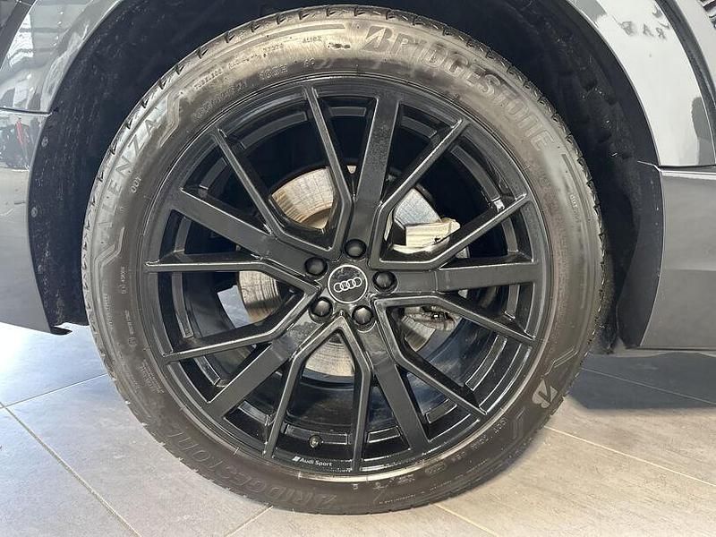 Gebraucht Audi e-tron S-Line 230 kW (313 PS) 2023 Brillantschwarz SUV