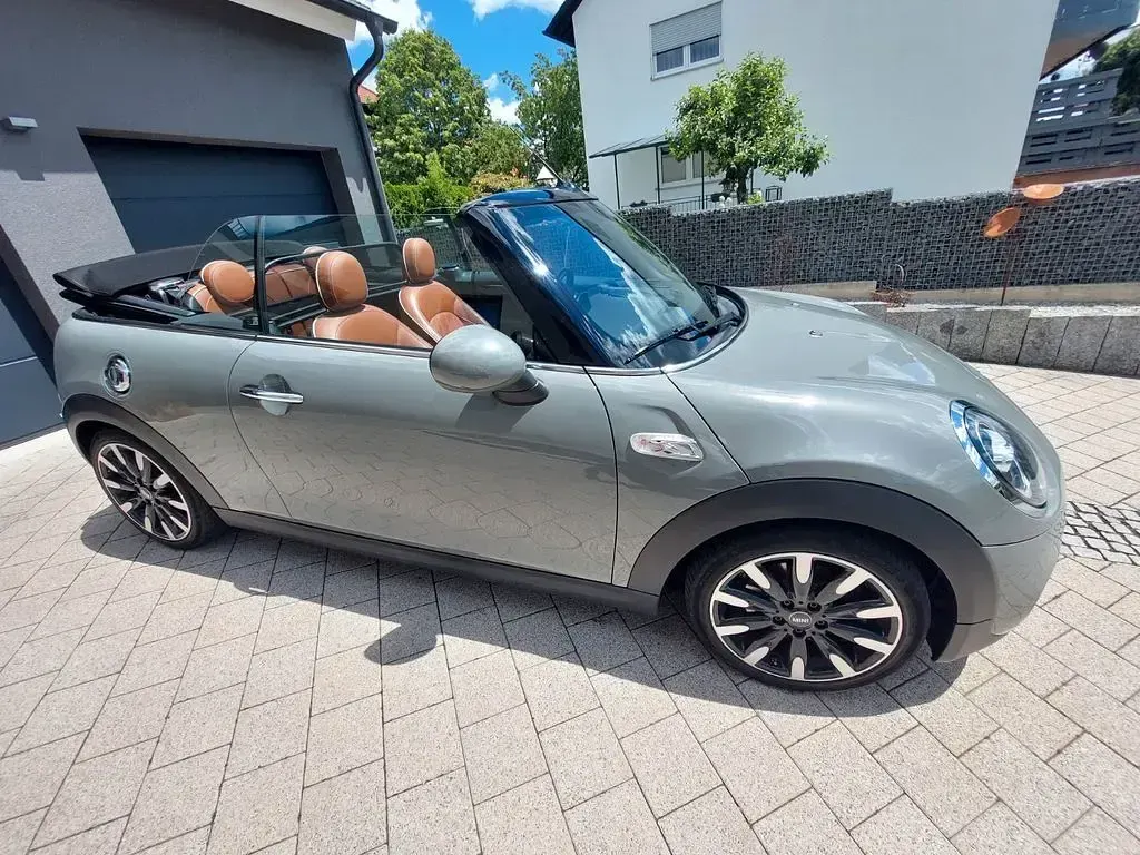 Gebraucht Mini Cooper S 192 PS (141 kW) 2019 Grau Kleinwagen