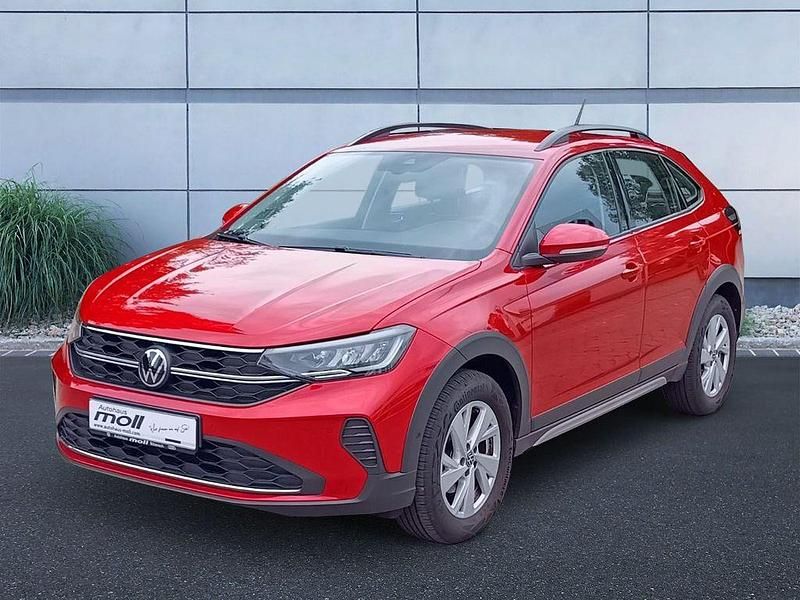 Rot Gebraucht 2023 VW Taigo Life SUV | 21.790 € (Fairer Preis) - Bild 1/4