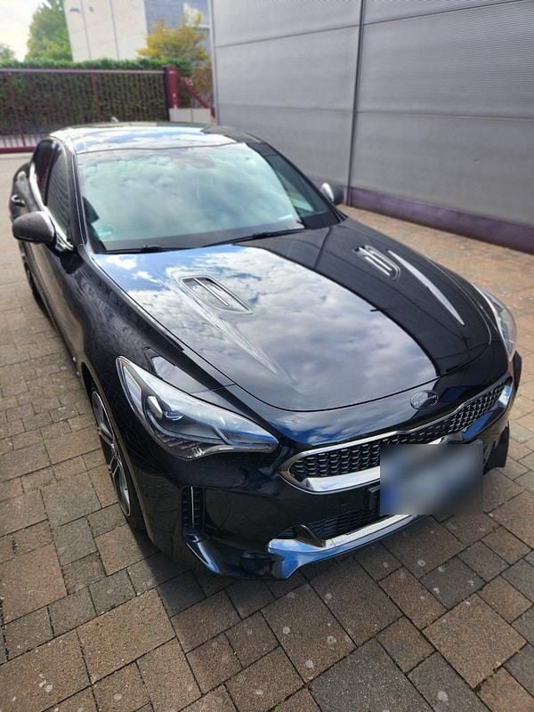 Gebraucht Kia Stinger GT 370 PS (272 kW) 2017 Schwarz Kleinwagen