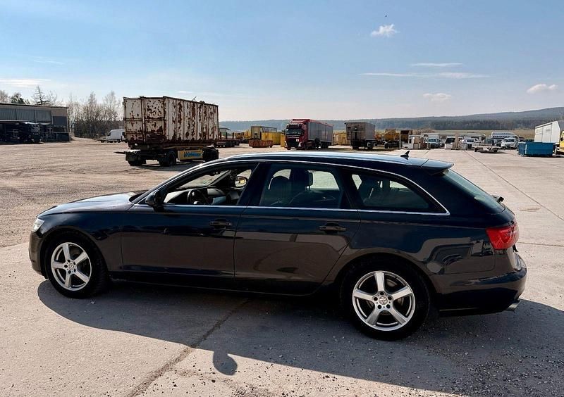 Gebraucht Audi A6 Ambiente 204 PS (150 kW) 2013 Grau Kombi