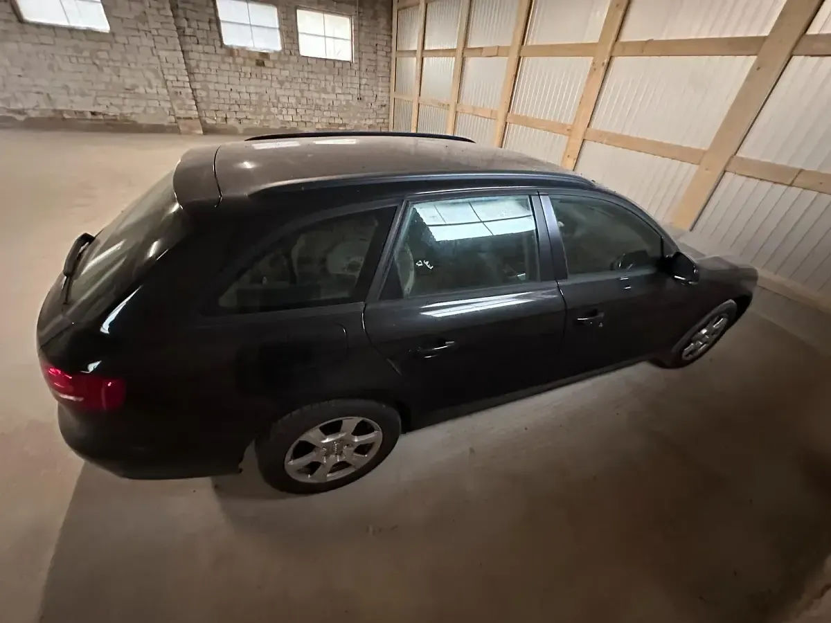 Gebraucht Audi A4 143 PS (105 kW) 2010 Schwarz Kombi