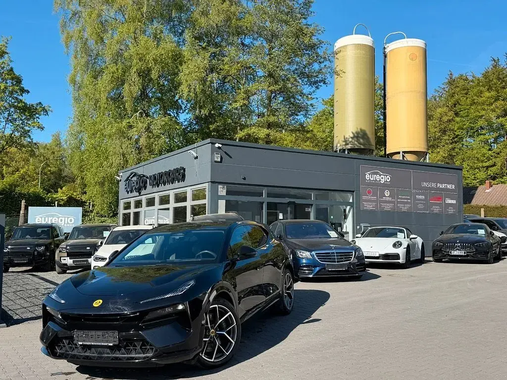Używany Lotus Eletre 450 kW (612 KM) 2023 Czarny SUV