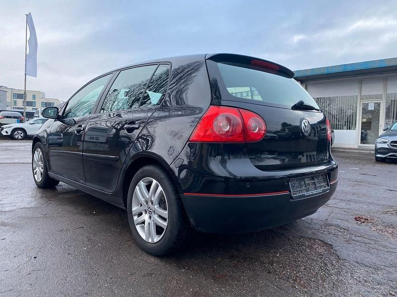Gebraucht VW Golf VI 140 PS (102 kW) 2008 Schwarz Kleinwagen