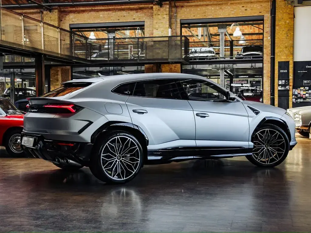 Gebraucht Lamborghini Urus 799 PS (587 kW) 2025 Silber SUV