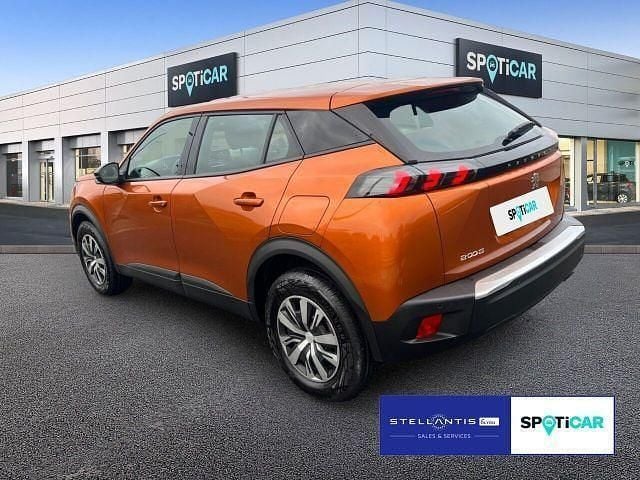 Gebraucht Peugeot 2008 Active 101 PS (74 kW) 2023 Orange SUV