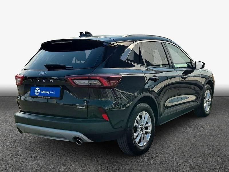 Gebraucht Ford Kuga Titanium 152 PS (111 kW) 2024 Schwarz SUV