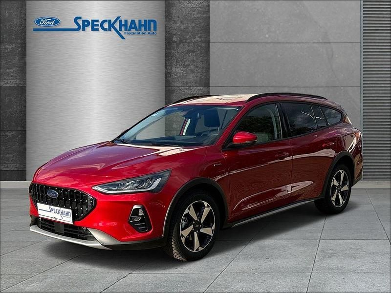 Rot Gebraucht 2024 Ford Focus Active X Limousine | 28.990 € (Teuer) - Bild 1/4