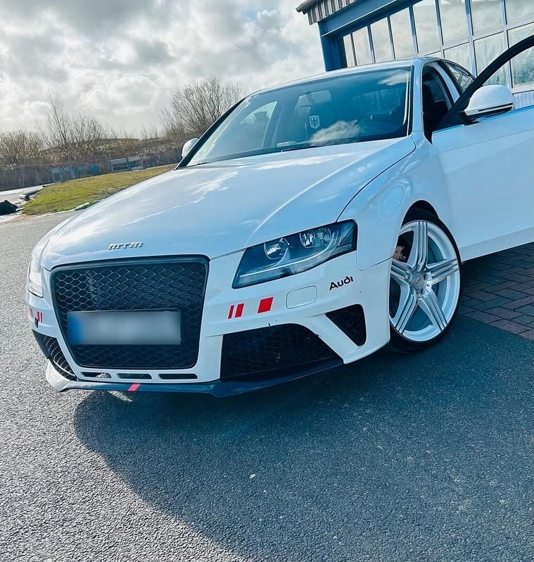 Second-hand Audi A4 123 CP (90 kW) 2008 Alb Berlinǎ