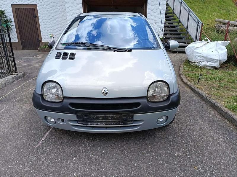 Gebraucht 2001 Renault Twingo Expression Kleinwagen | 949 € (Fairer Preis) - Bild 1/4