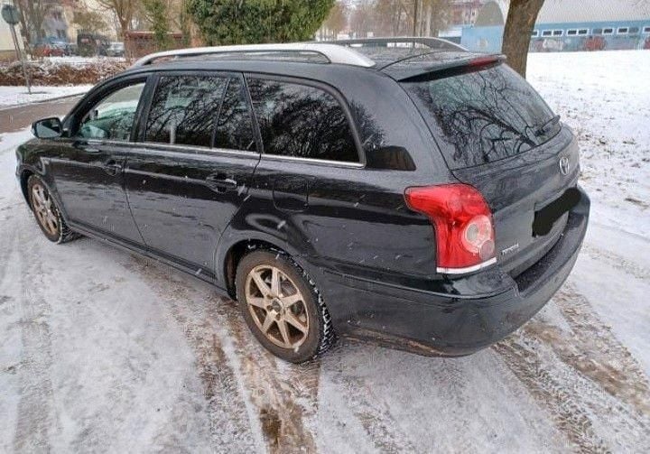 Gebraucht Toyota Avensis Executive 177 PS (130 kW) 2008 Schwarz Kombi
