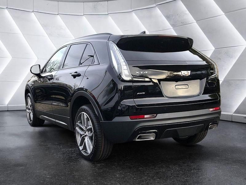 Gebraucht Cadillac XT4 230 PS (169 kW) 2022 Schwarz SUV