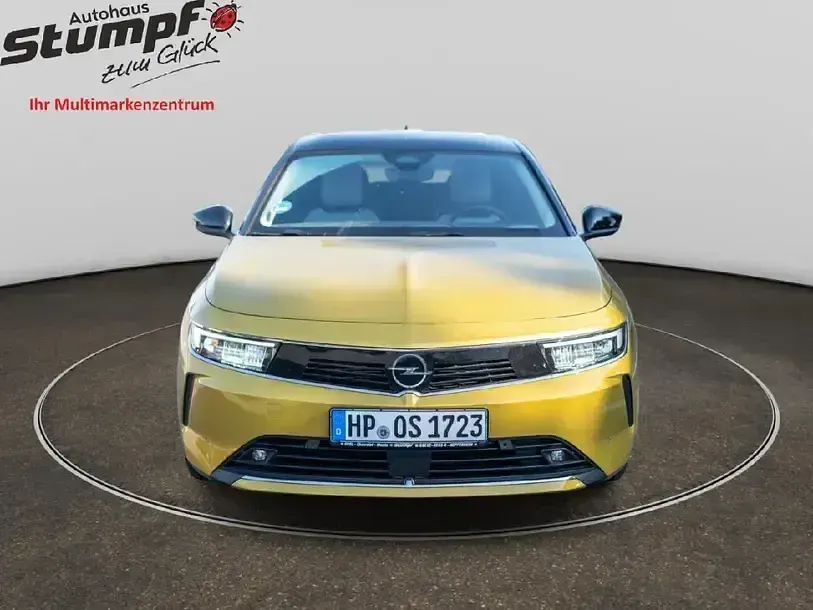 Gebraucht Opel Astra Elegance 131 PS (96 kW) 2023 Gelb Kleinwagen