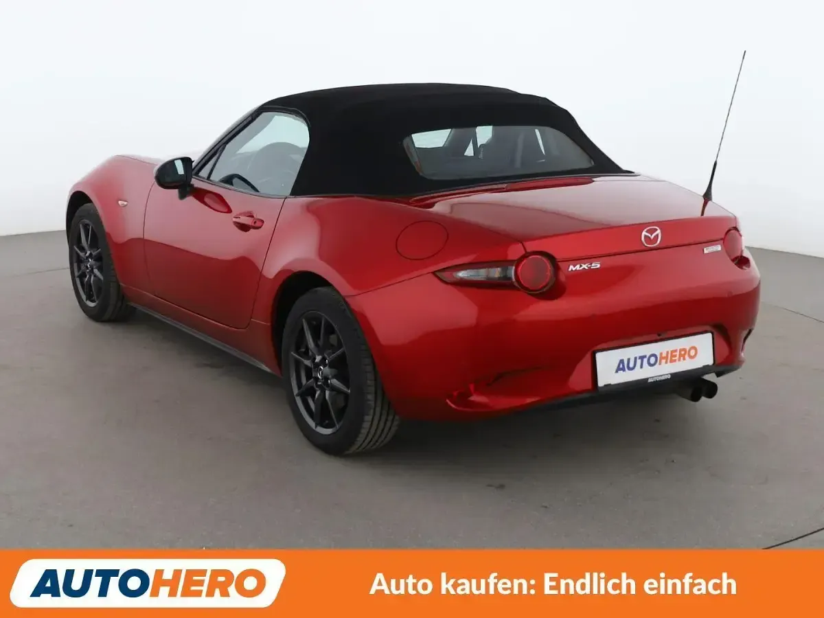 Gebraucht Mazda MX5 Exclusive-Line 131 PS (96 kW) 2016 Rot Cabrio