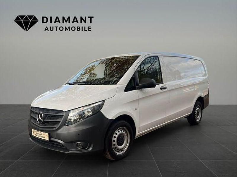 Gebraucht Mercedes Vito 163 PS (119 kW) 2022 Weiß Van