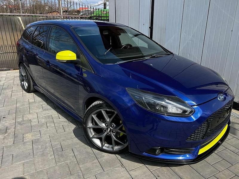 Gebraucht Ford Focus SYNC Edition 95 PS (69 kW) 2014 Kombi