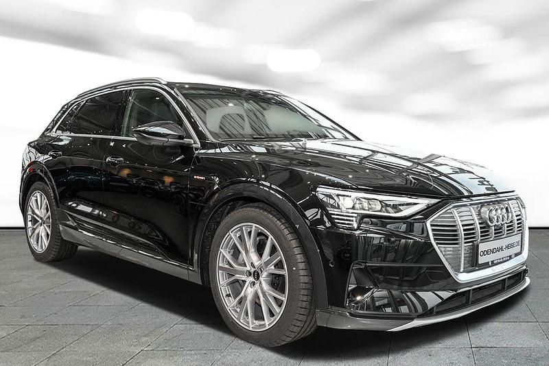 Gebraucht Audi e-tron Advanced Plus 230 kW (313 PS) 2023 Mythosschwarz SUV