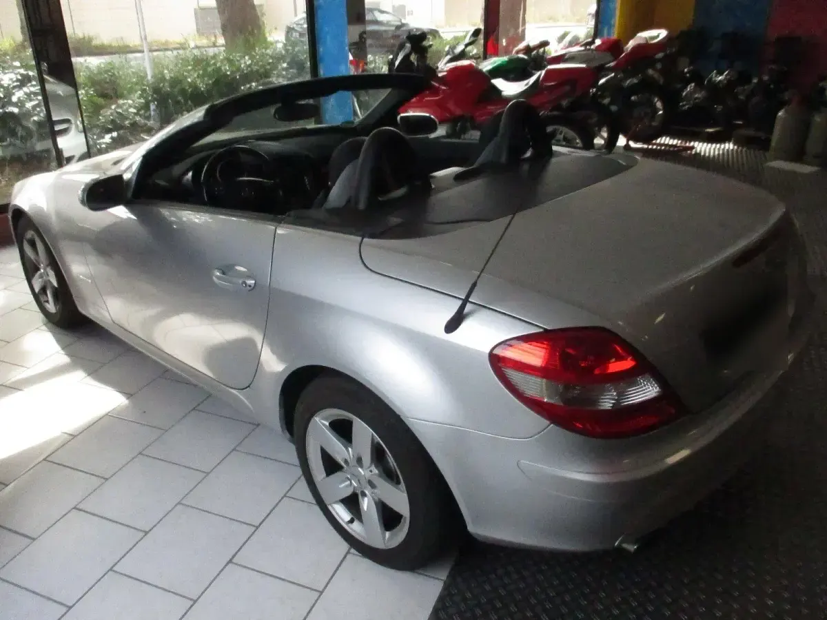 Gebraucht Mercedes SLK200 163 PS (119 kW) 2004 Silber Cabrio