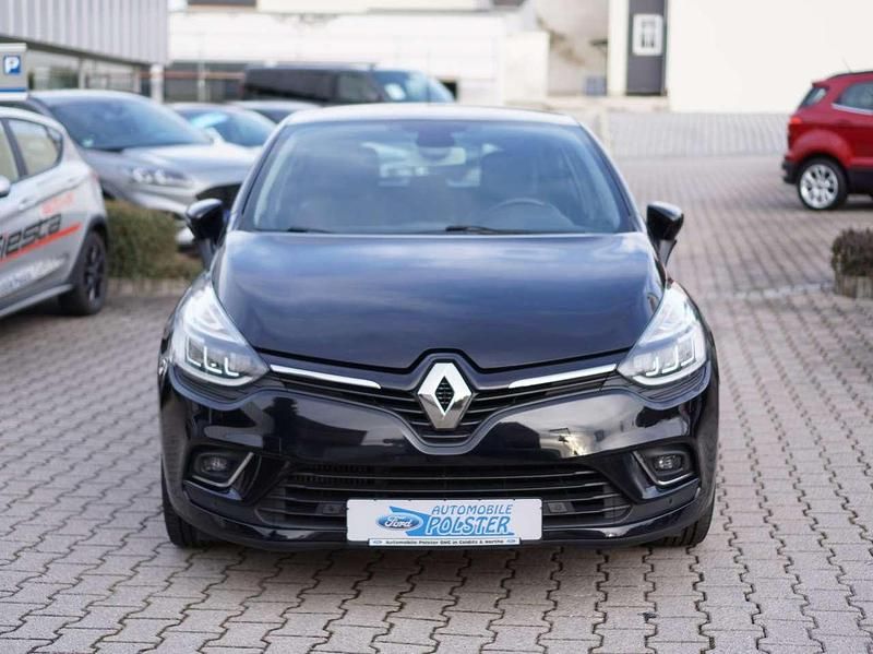 Gebraucht Renault Clio IV Intens 90 PS (66 kW) 2018 Blackpearlschwarz Kleinwagen