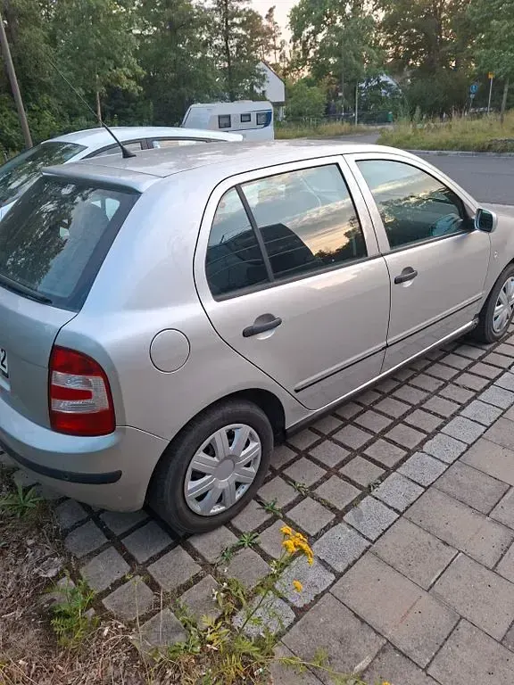 Gebraucht Skoda Fabia Cool Edition 64 PS (47 kW) 2006 Silber Limousine