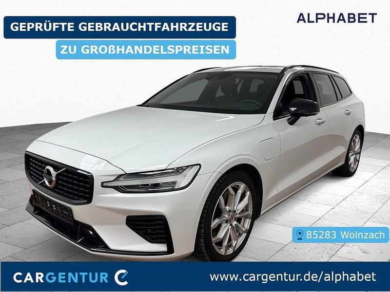 Ice white Gebraucht 2020 Volvo V60 R-Design Kombi | 26.297 € (Guter Preis) - Bild 1/2
