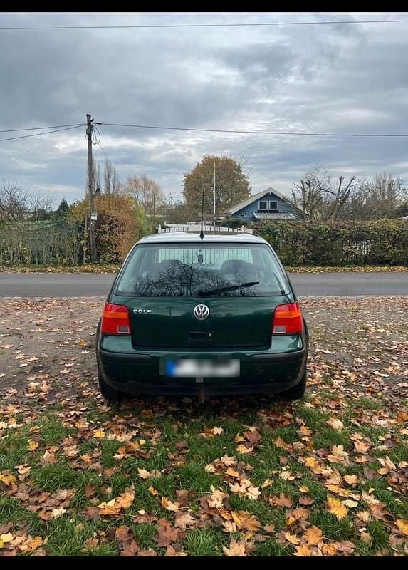 Gebraucht VW Golf IV 75 PS (55 kW) 1998 Grün Kleinwagen