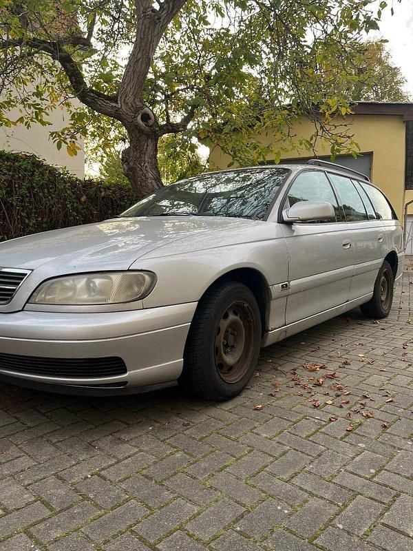 Silber Gebraucht 2001 Opel Omega Kombi | 650 € (Guter Preis) - Bild 1/4