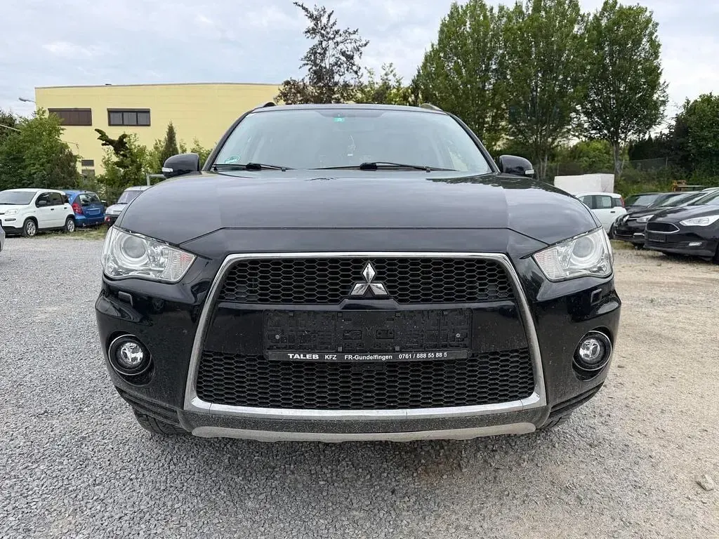 Gebraucht Mitsubishi Outlander Invite 156 PS (114 kW) 2011 SUV