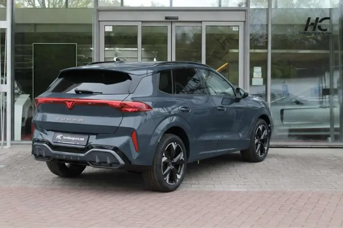Neu Cupra Terramar Basis 150 PS (110 kW) 2026 Fjord blau SUV